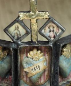 A Crowned Shrine Class