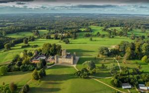 Art Retreat England London 2026  group B